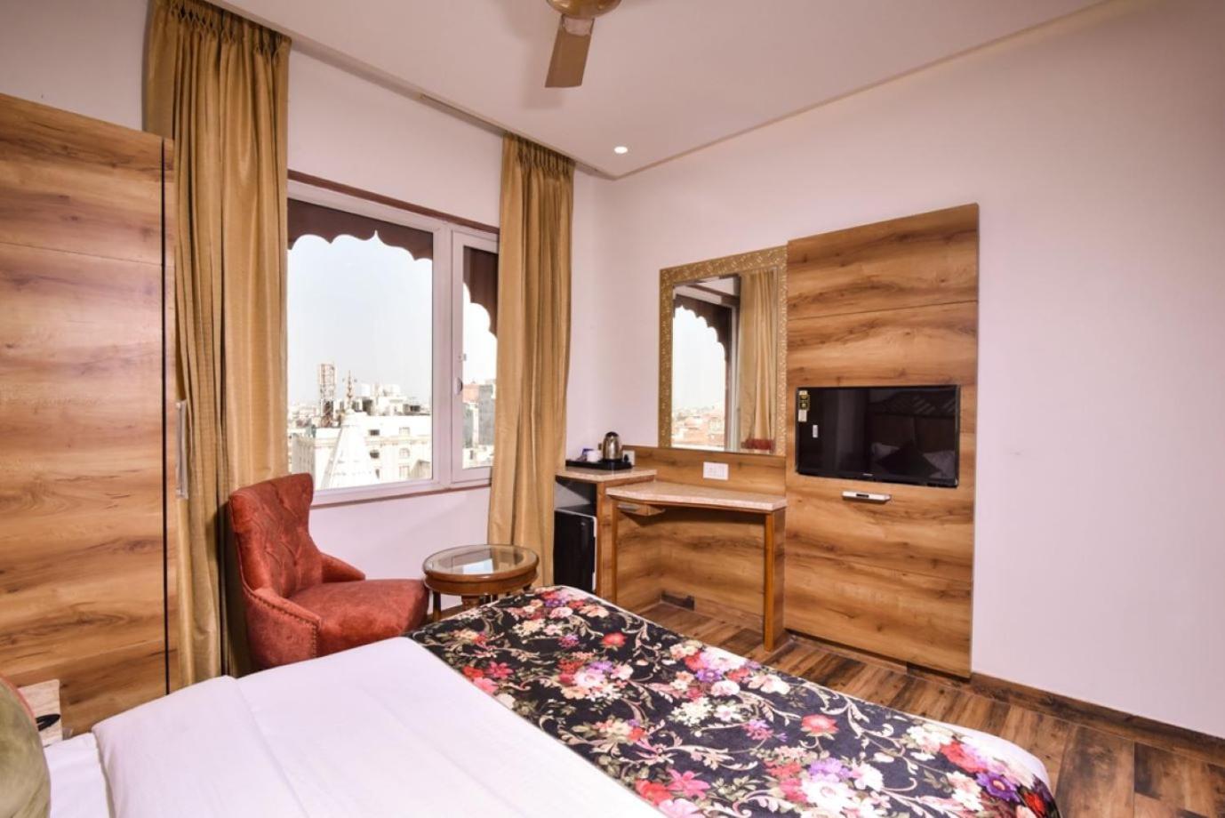 Hotel Rv Golden Amritsar Luaran gambar