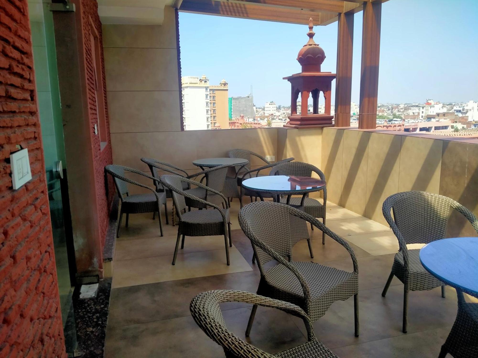 Hotel Rv Golden Amritsar Luaran gambar